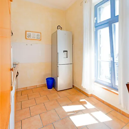 Spacious With Private Pool And Garden, Cleaning Included * Le Pouldu