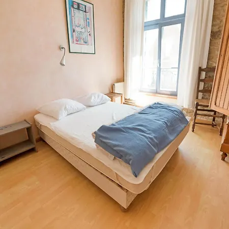 Spacious With Private Pool And Garden, Cleaning Included Apartment Le Pouldu